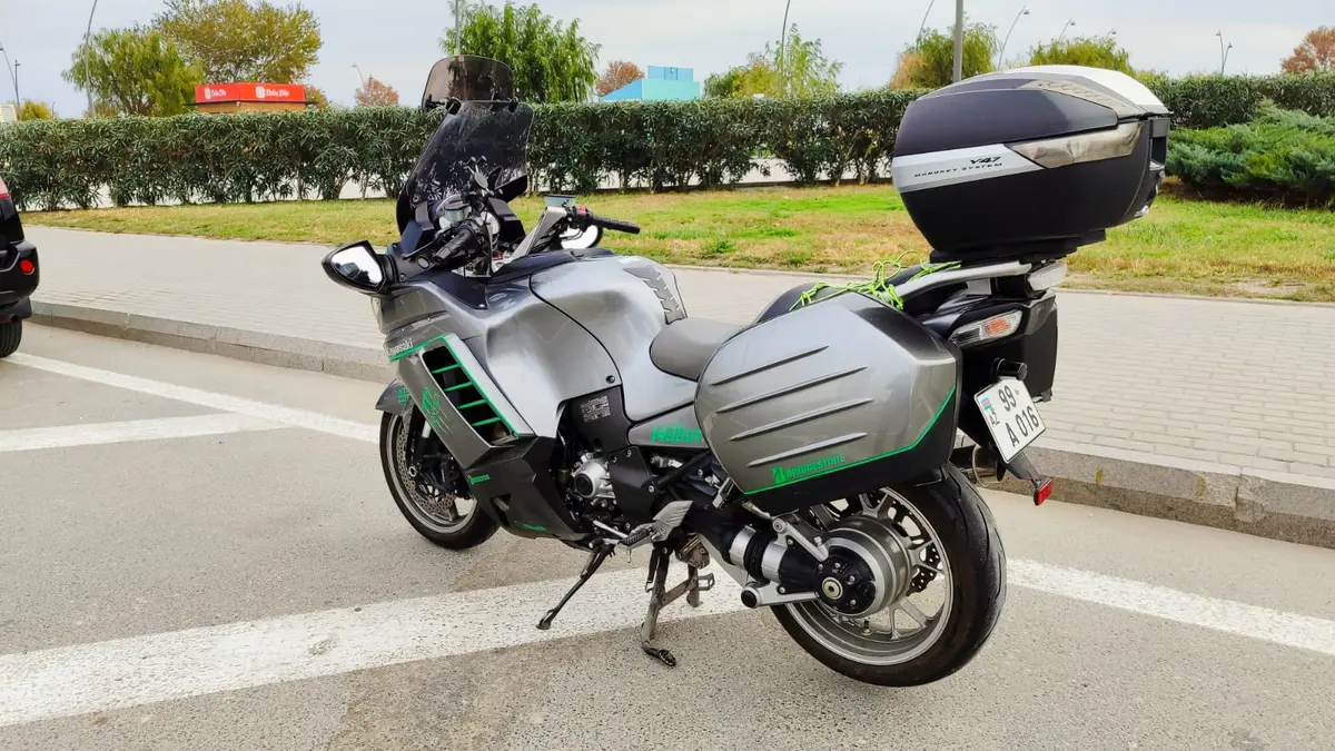 Kawasaki GTR 1400 — Bakı (7)